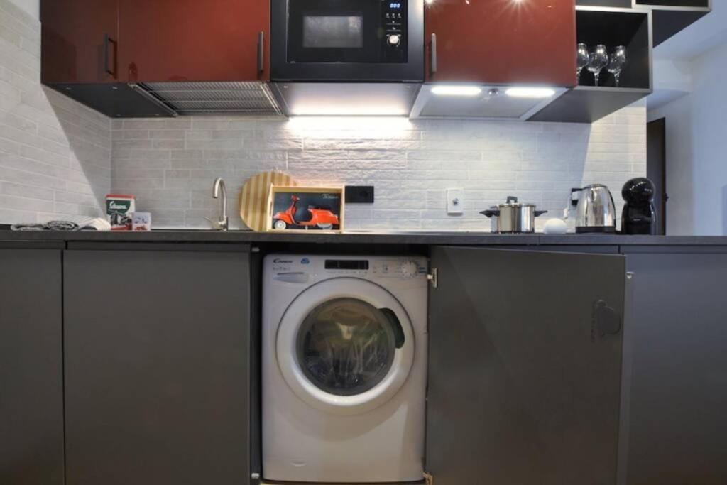 Special 10 - Comfort And Style In The Heart Of Historic Turin Center Bagian luar foto